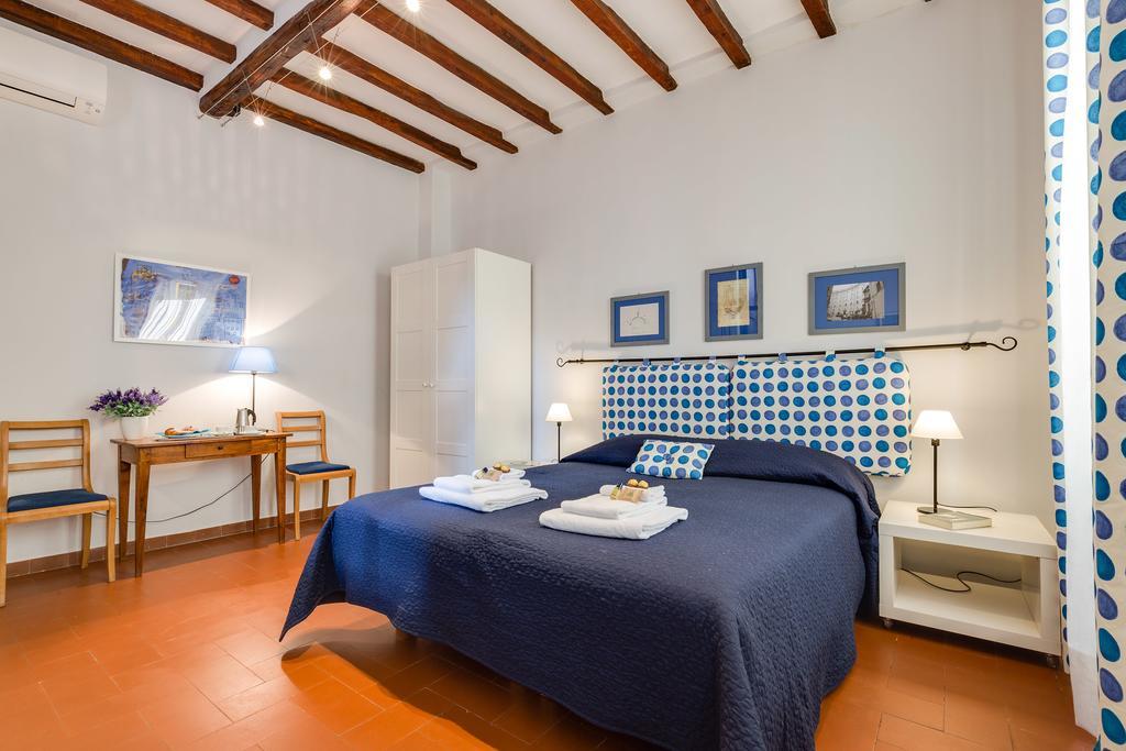 Rome As You Feel - Piazza Dei Satiri Apartments מראה חיצוני תמונה