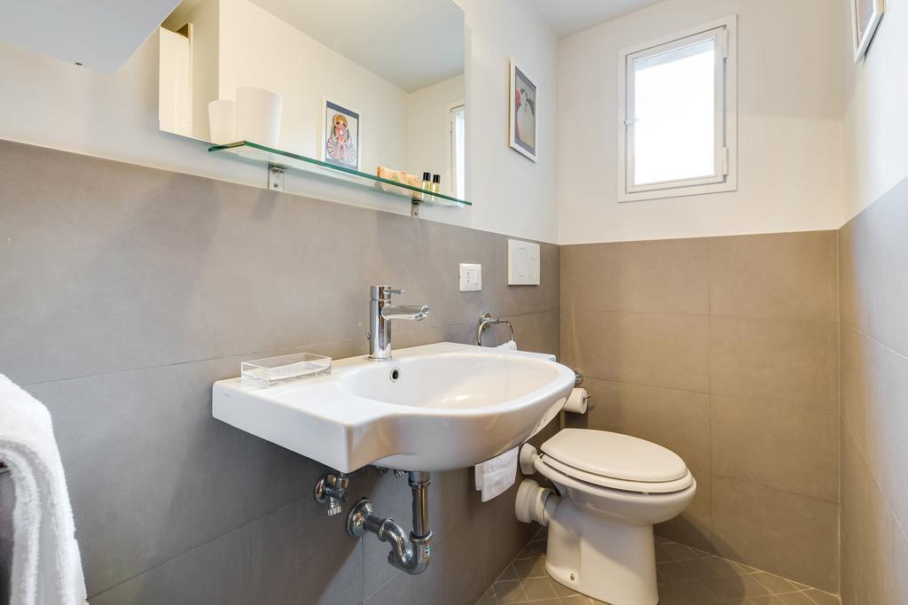 Rome As You Feel - Piazza Dei Satiri Apartments מראה חיצוני תמונה