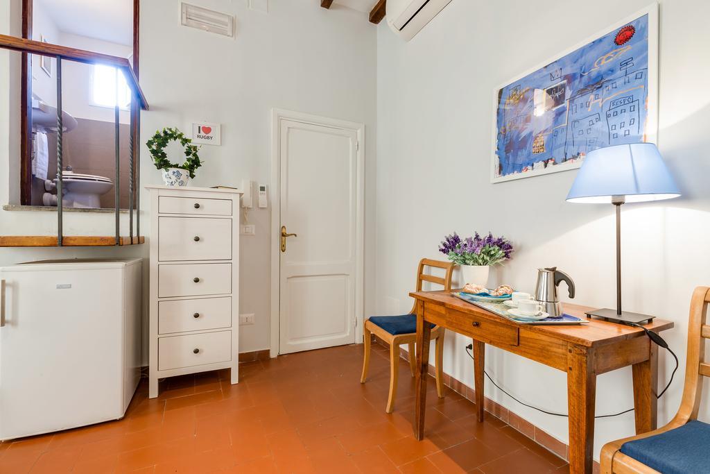 Rome As You Feel - Piazza Dei Satiri Apartments מראה חיצוני תמונה